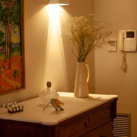 Nou3 * ז'ירונה