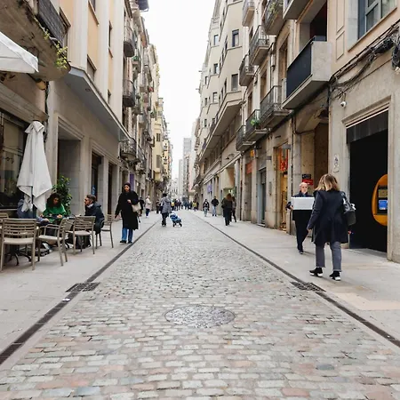 Bravissimo Nou 3, Two Bedroom Centre Daire