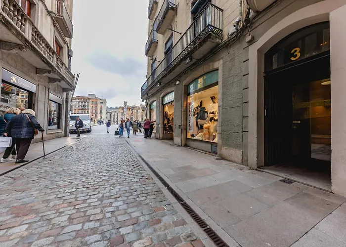 아파트 Bravissimo Nou 3, Two Bedroom Centre