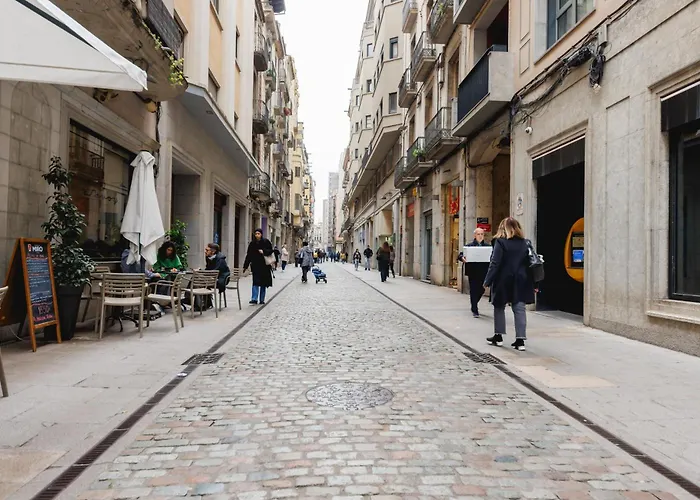 Bravissimo Nou 3, Two Bedroom Centre 아파트