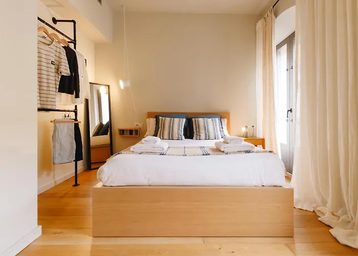 Bravissimo Nou 3, Two Bedroom Centre Gerona