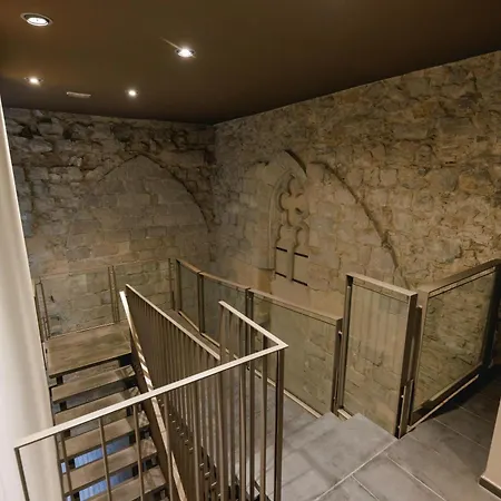 Bravissimo Nou 3, Two Bedroom Centre ジローナ